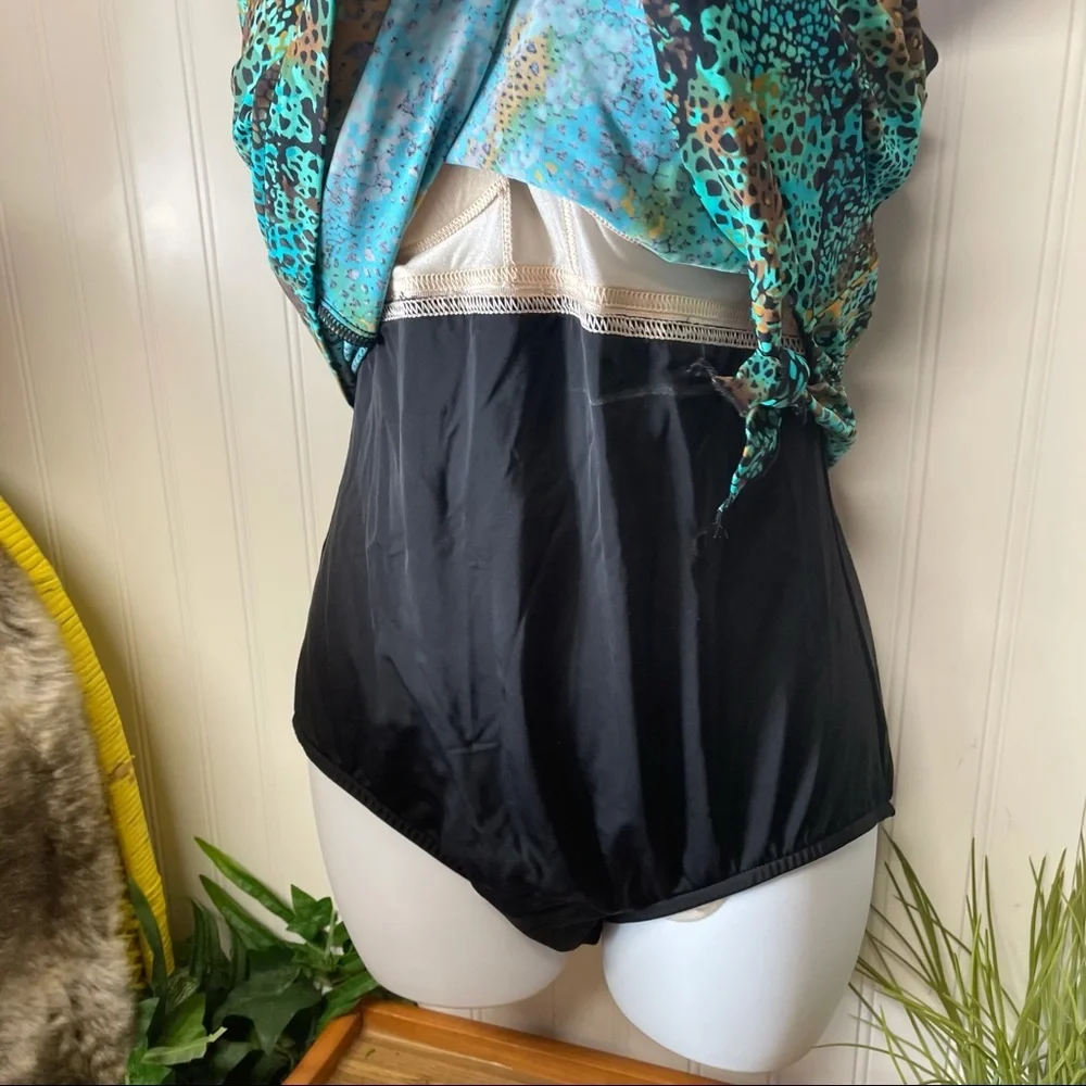 Maxine of Hollwood One Piece Swimsuit Size Large